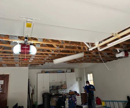 1-800 Water Damage of SE Houston