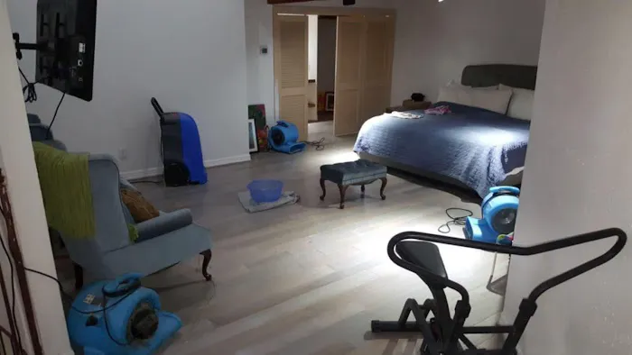 RapidStream Water Solutions - water Damage Restoration League City Picture 4