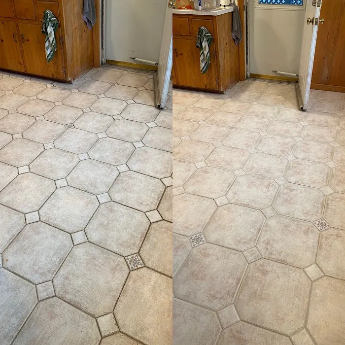 J&S Carpet Cleaning Picture 2