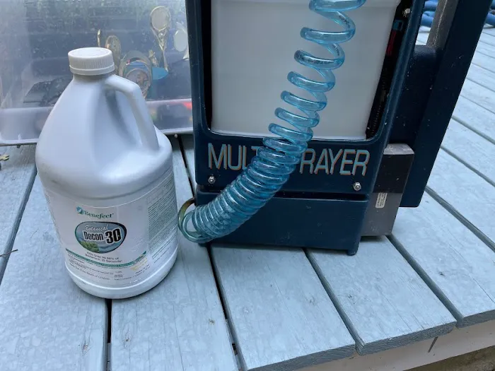 E-Z Clean LLC Picture 3