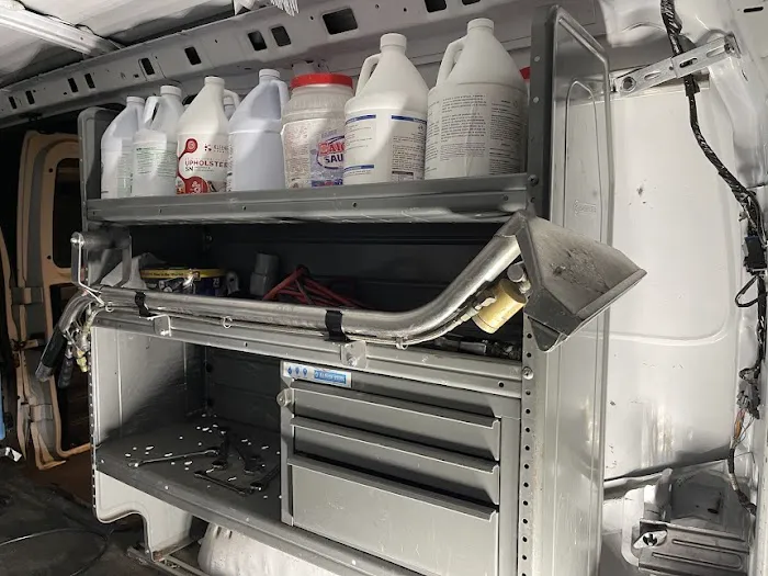 E-Z Clean LLC Picture 9