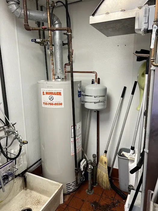 Mueller Plumbing & HVAC Picture 3