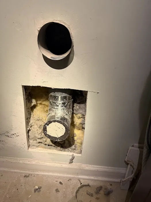 No.1 Cleaners Picture 1