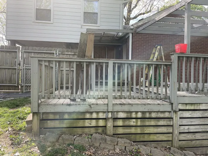 DRA'S DECK AND REMODEL Picture 5