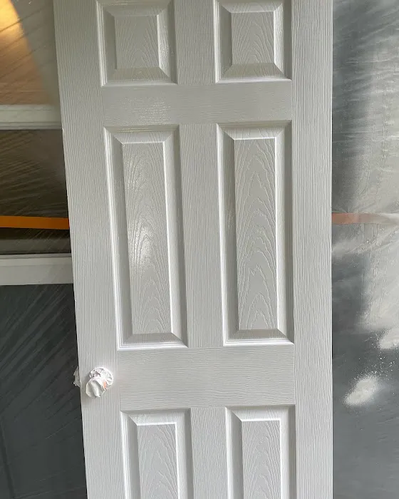 GR8 paints renovations| paint•epoxy•remodels Picture 1