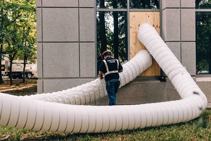 Cotton Global Disaster Solutions - Conway Picture 2