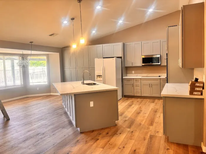 Day & Night Services Picture 8