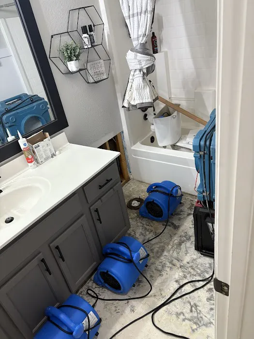 Day & Night Services Picture 7