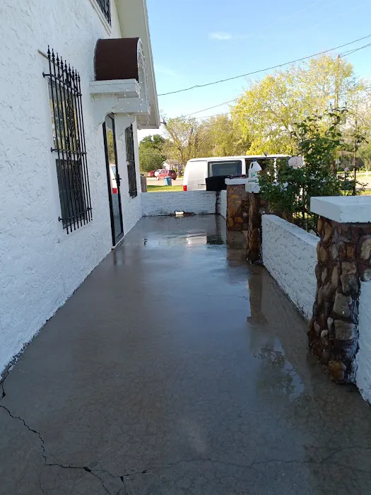 Exclusive painting and remodeling Picture 4