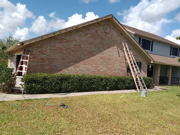 Exclusive painting and remodeling Picture 10