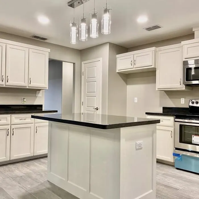 Universal Tech Service Picture 3