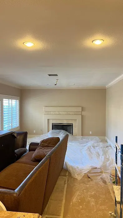 Universal Tech Service Picture 1