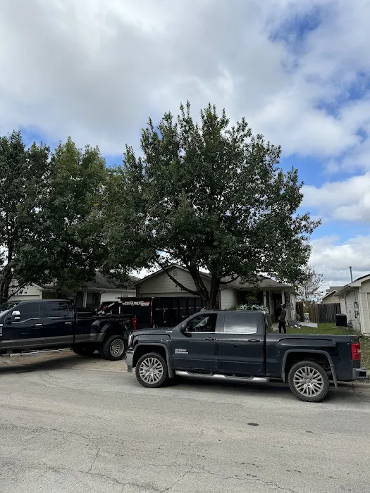 Above Quality Roofing Picture 1