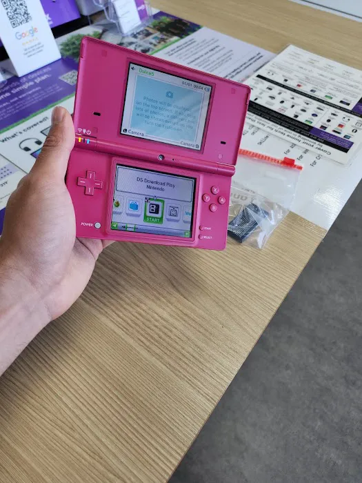 uBreakiFix - Phone and Computer Repair Picture 7