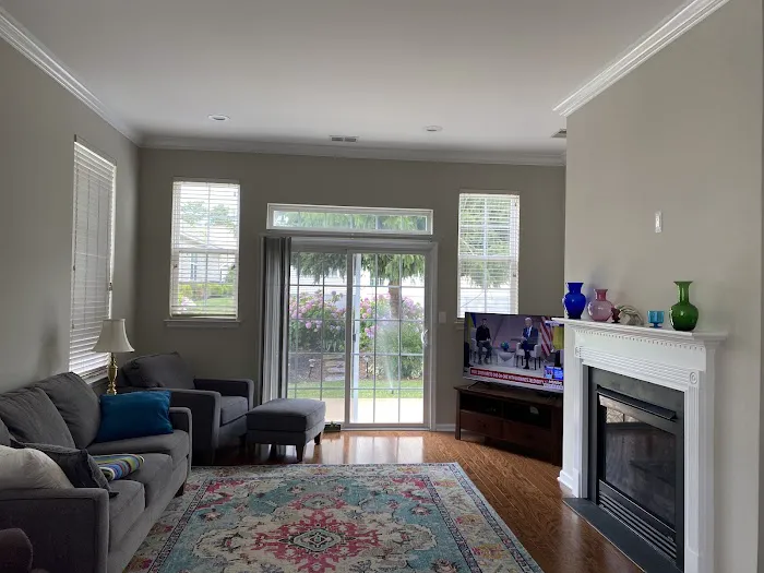 Jaime's Renovation LLC Professional Painting Picture 9