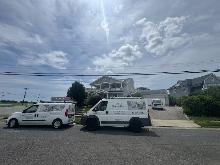 Jaime's Renovation LLC Professional Painting Picture 10