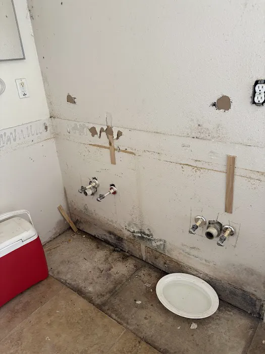 Emergency Mold Removal LLC. Picture 7