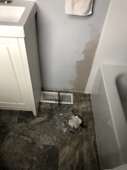 Bath Planet of Quad Cities Picture 5