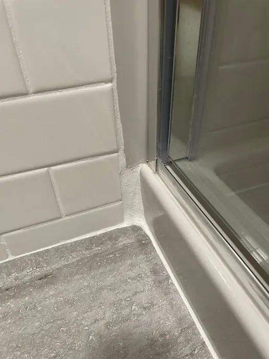 Bath Planet of Quad Cities Picture 6