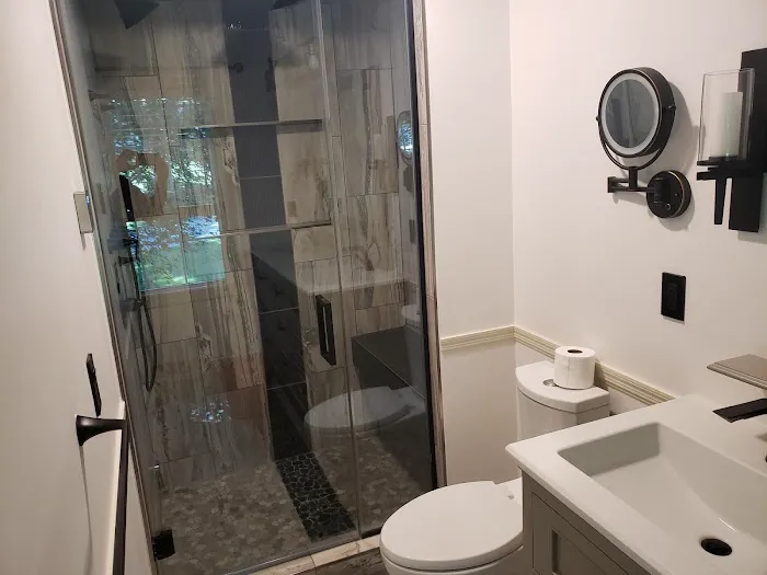 380 Companies Picture 1