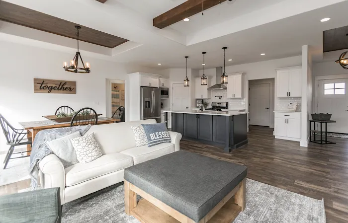 Henry's Painting & Contracting Picture 6