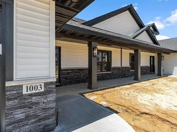 Henry's Painting & Contracting Picture 4