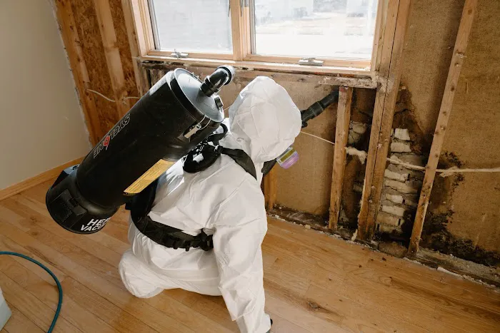 True North Restoration - Corridor Picture 1