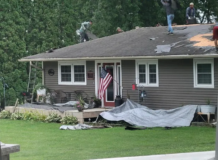 Premier Plus Storm Team Picture 4