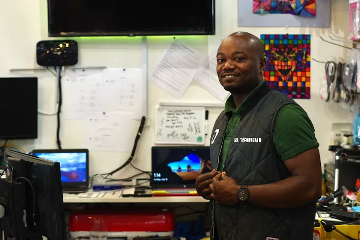 weDream Too Inc Picture 4