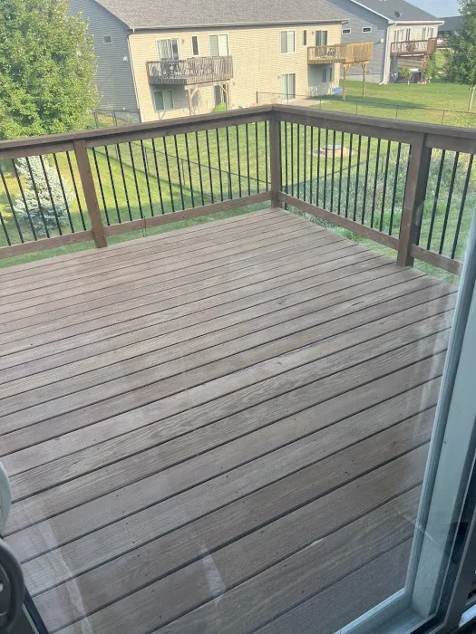 Dedicated Painting And Decks Iowa City Picture 1