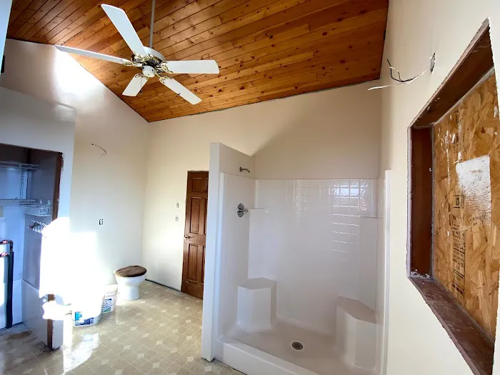 Leland's Drywall & Painting Picture 3