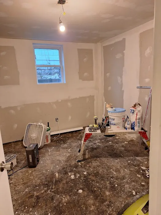 Leland's Drywall & Painting Picture 8