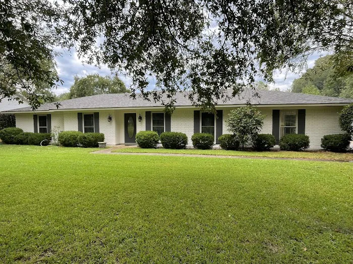 Delta Paint Co. Picture 9