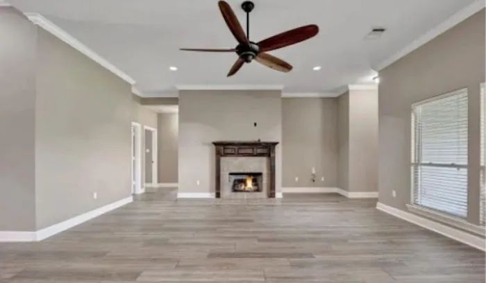 Delta Paint Co. Picture 1