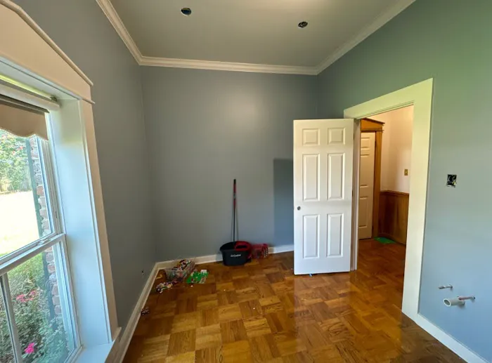 Delta Paint Co. Picture 3