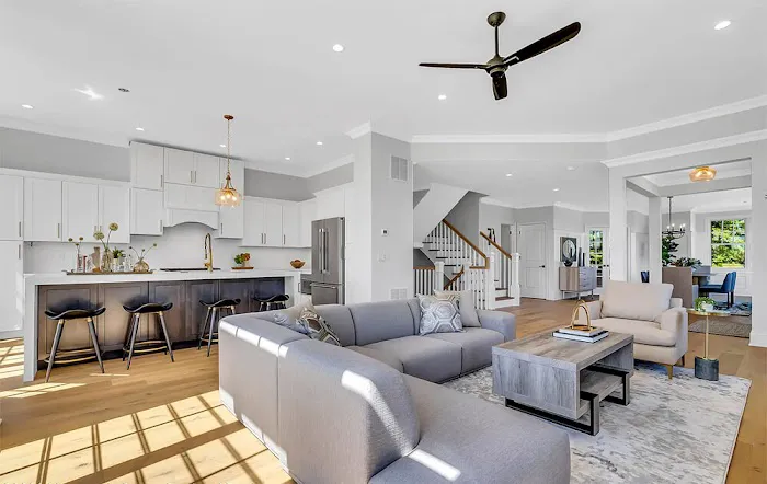 Diverse Repairs Inc Picture 3