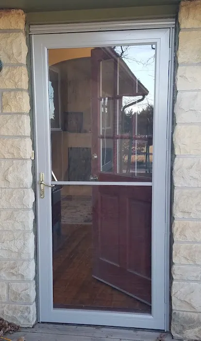 Helping Hands Home Maintenance Picture 2