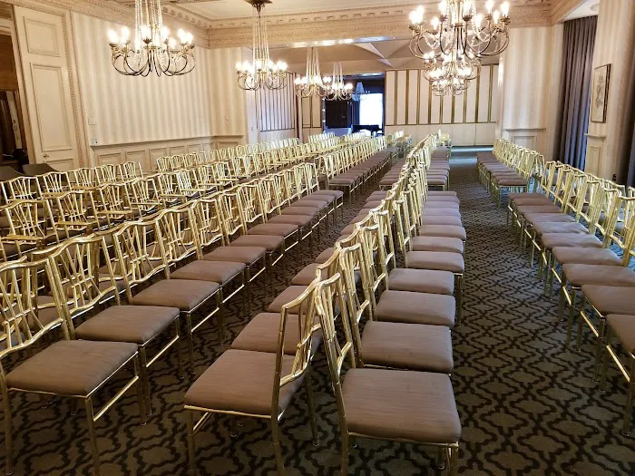 Arya Carpet & Upholstery Care Picture 2