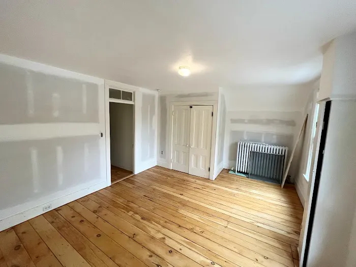 Jermano’s Paint & Taping Picture 1