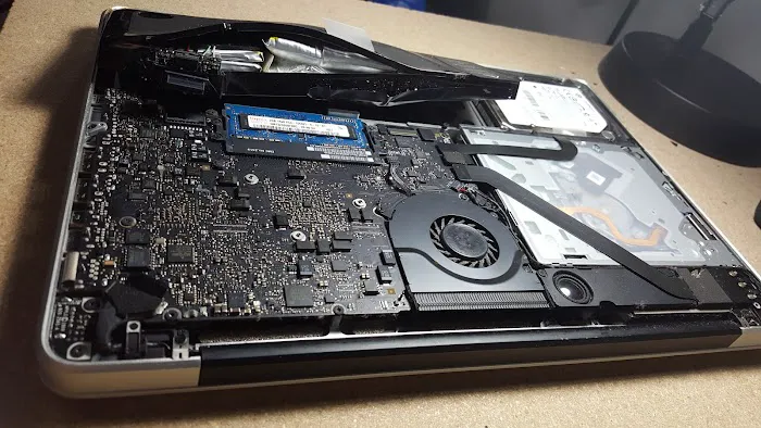 uBreakiFix - Phone and Computer Repair Picture 9