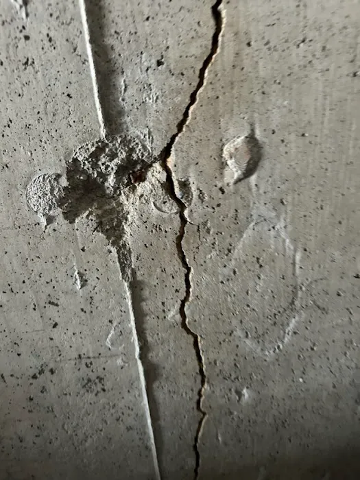 Attack A Crack Picture 9