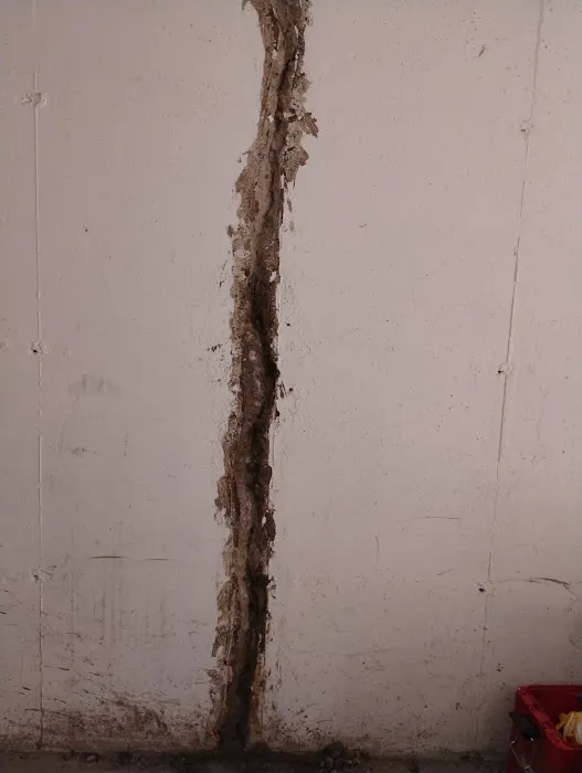 Attack A Crack Picture 4