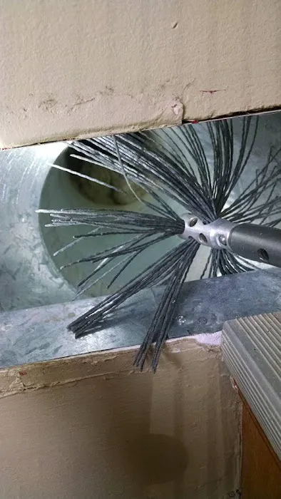 J & K Cleaning & Restoration, LLC Picture 2