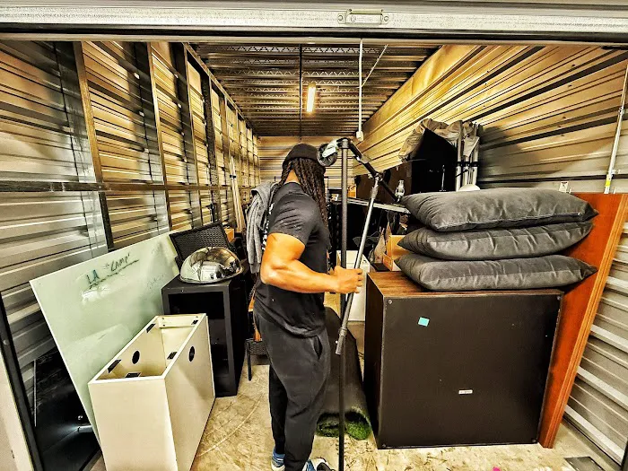 Errand Boys LLC Picture 7