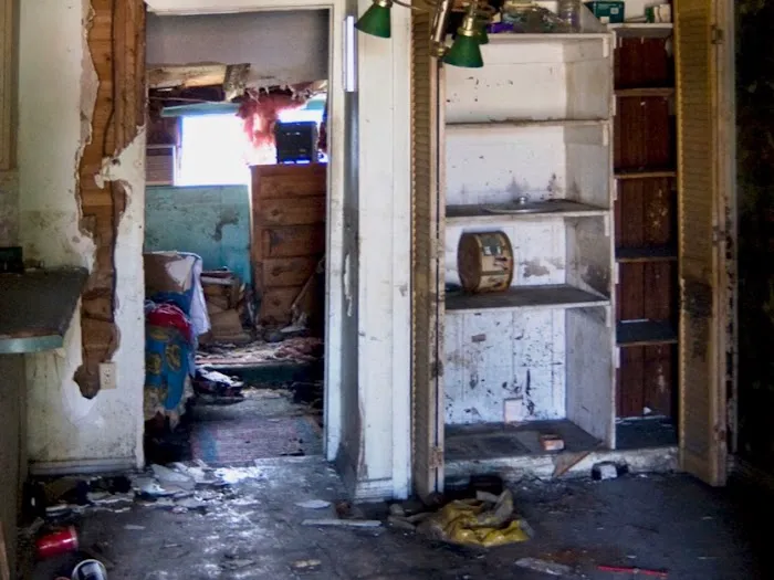 Best Water Damage & Mold Picture 3