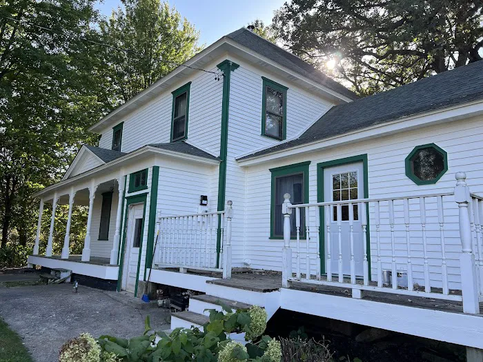 Finishing Touch Painting & Renovation Picture 3