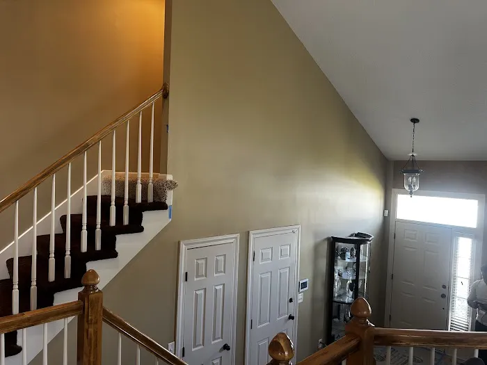 Neighborhood Painting and Restoration Picture 2