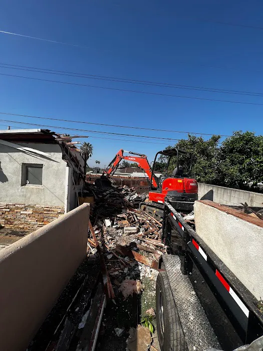 J P & Sons, Inc. Picture 3