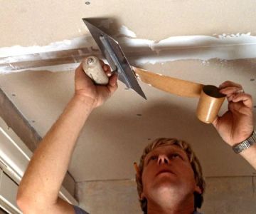 Water Damage Repair for Sheetrock and Plaster Walls: A Step-by-Step Guide