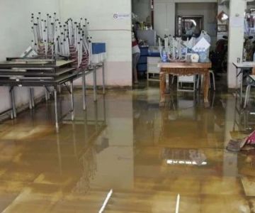 How to Manage Water Damage Restoration in Commercial Kitchens